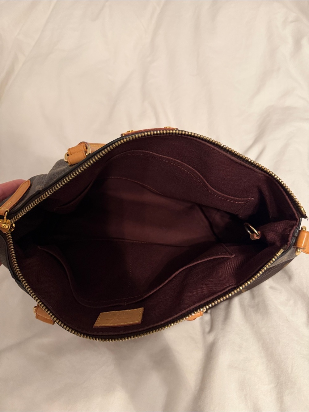 Louis Vuitton Brown Monogram Canvas Shoulder Bag with Tan Trims - Picture 5 of 12